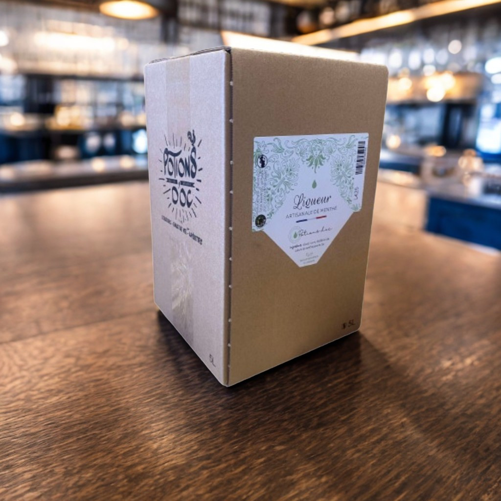 cubi 5 litres liqueur de menthe les potions d'oc sur un comptoir cubi 5 litres liqueur de menthe les potions d'oc sur un comptoir