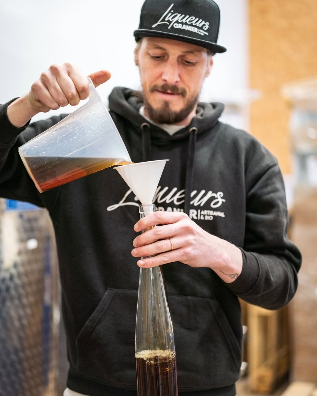 Méthode d'infusion lente pour liqueurs artisanales